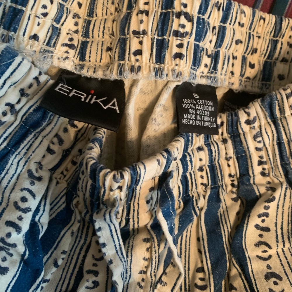 Pattern Shorts - Picture 2 of 4